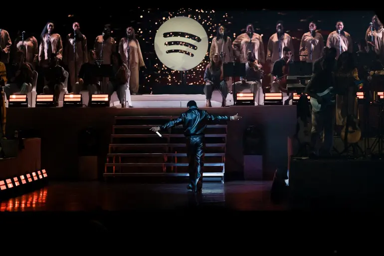 Asake's London Live performance on Spotify